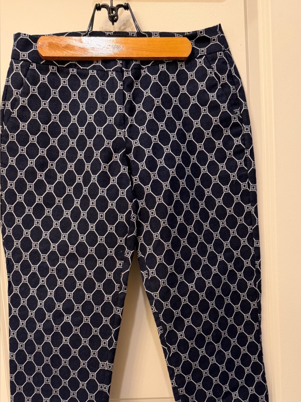 Talbots Navy and White Patterned Petites Pants